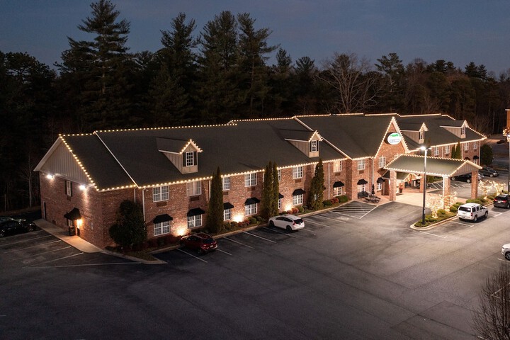 Hotel 14 of 43