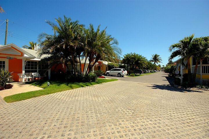 Tradewinds Beach Resort