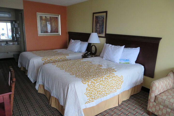 Room 43 of 80