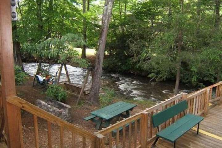 Jonathan Creek Inn