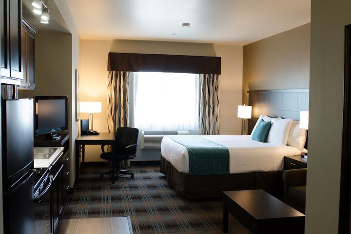 Room 42 of 61