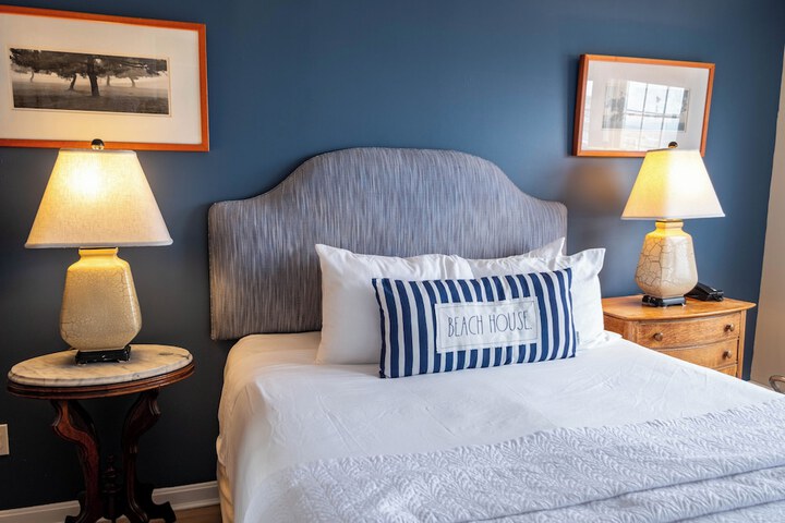 The Beach House Inn