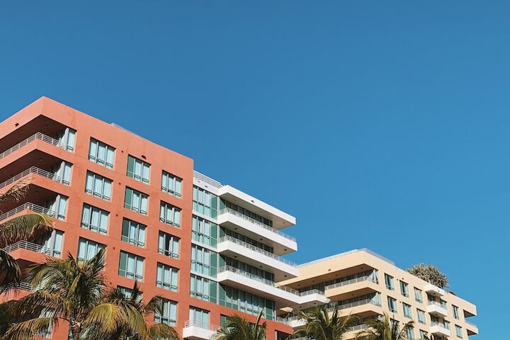 Hotel 2 of 120