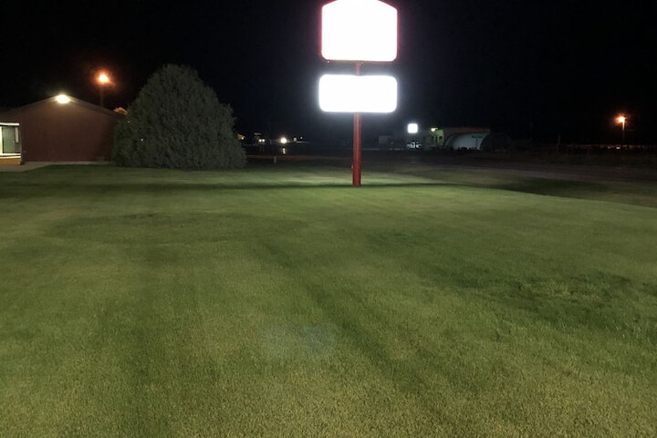 Trade Winds Motel