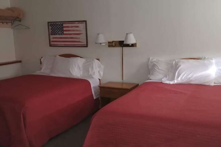 Room 15 of 19