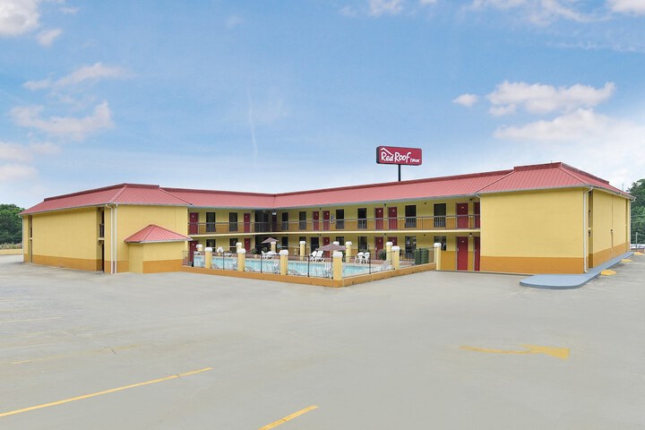 Red Roof Inn Cartersville–Emerson / LakePoint North