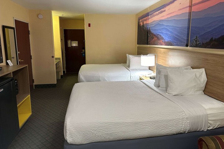 Days Inn & Suites by Wyndham Eunice