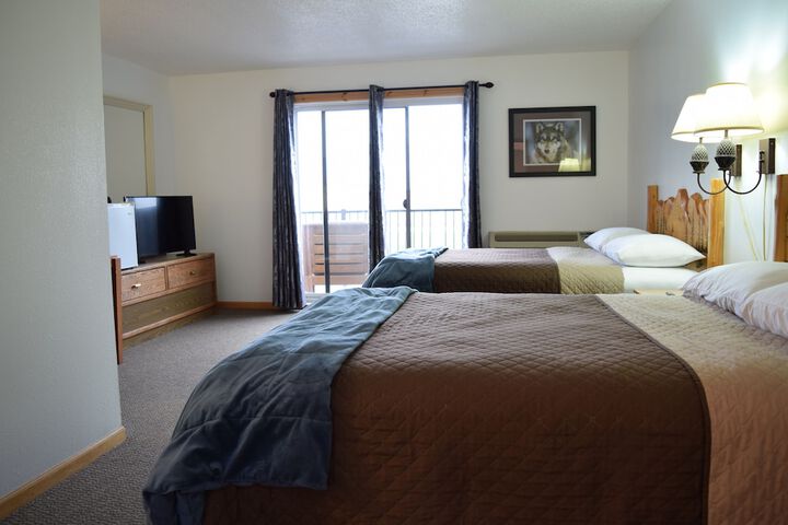 Room 28 of 40