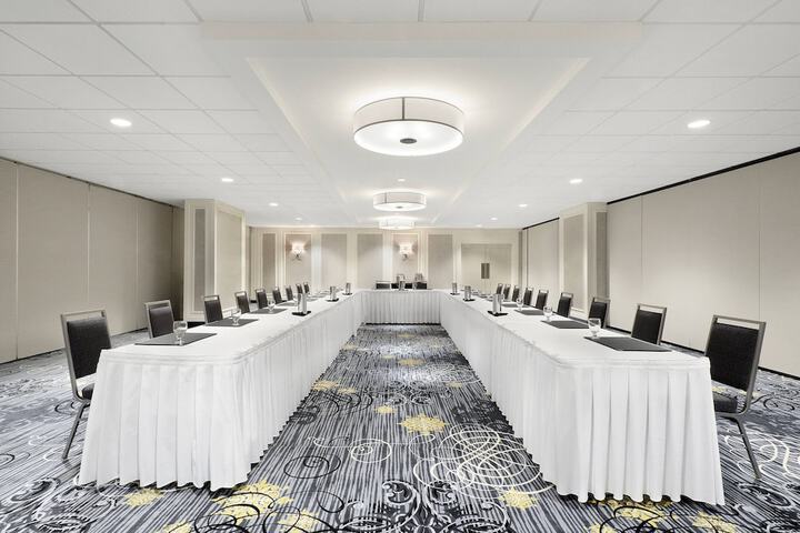 Sheraton Cavalier Saskatoon Hotel
