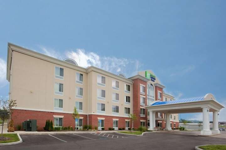 Hotel 4 of 40