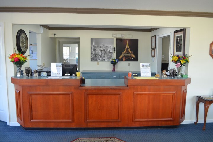Hotel Interior 9 of 25