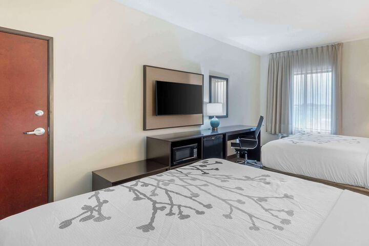 Room 15 of 42