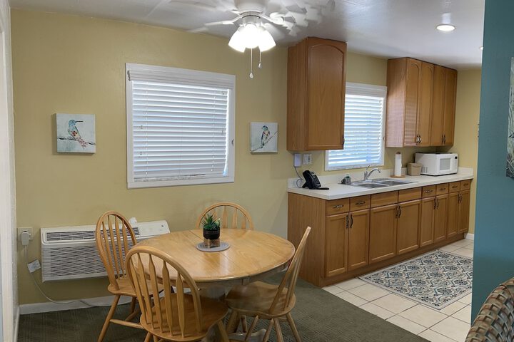 Hontoon Landing Resort & Marina