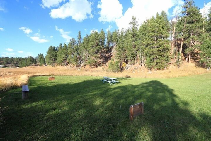 Black Elk Resort Cottages and RV Park