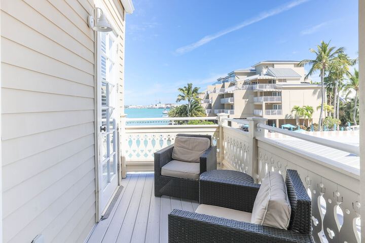 Pier House Resort & Spa