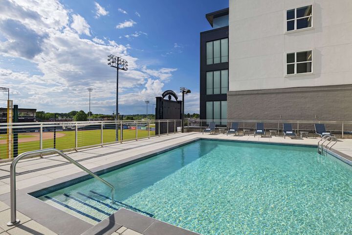 Hyatt Place Greensboro / Downtown