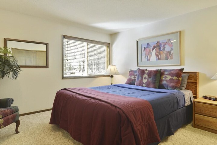 Meadowlark 4 Holiday Home