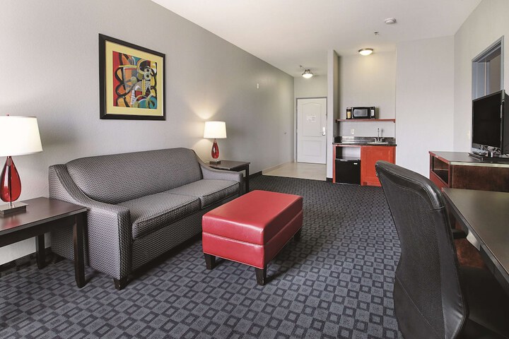 Room 20 of 39