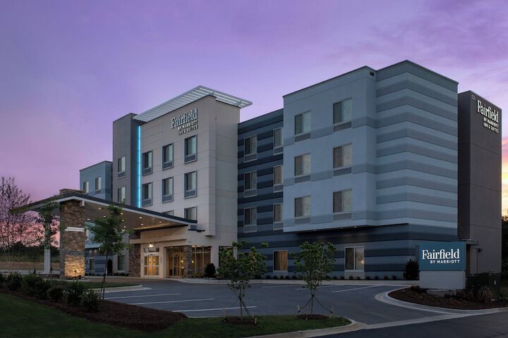 Fairfield Inn & Suites by Marriott Knoxville Lenoir City / I-75