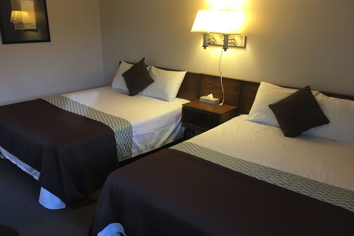 Room 34 of 101