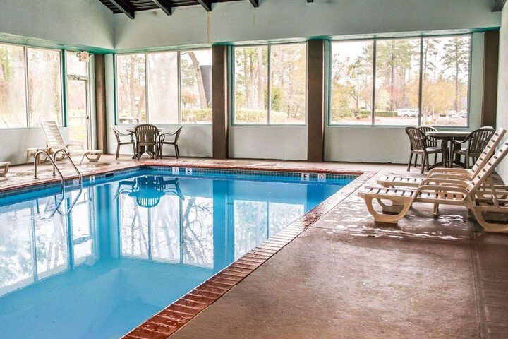 Pool 5 of 33