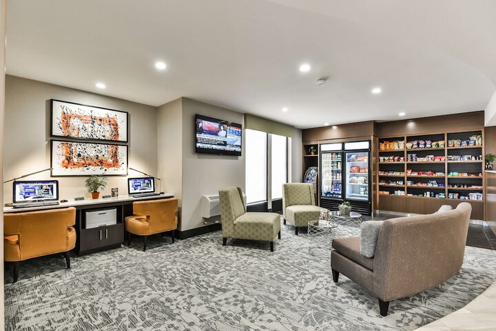 Best Western Plus Cambridge Hotel