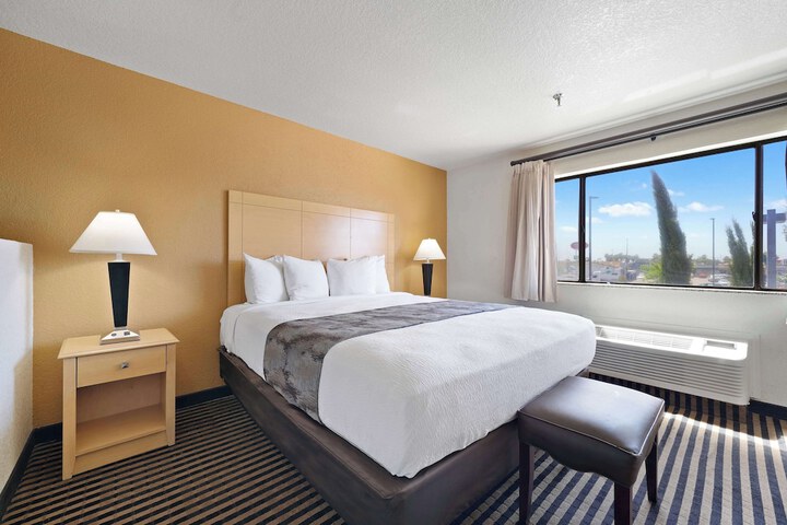 Best Western Plus Executive Inn & Suites