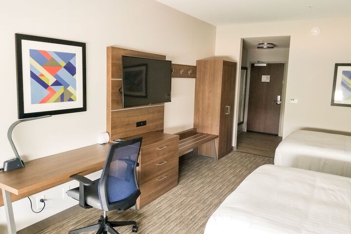 Room 30 of 70