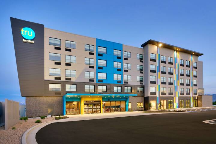 TRU by Hilton Lehi UT