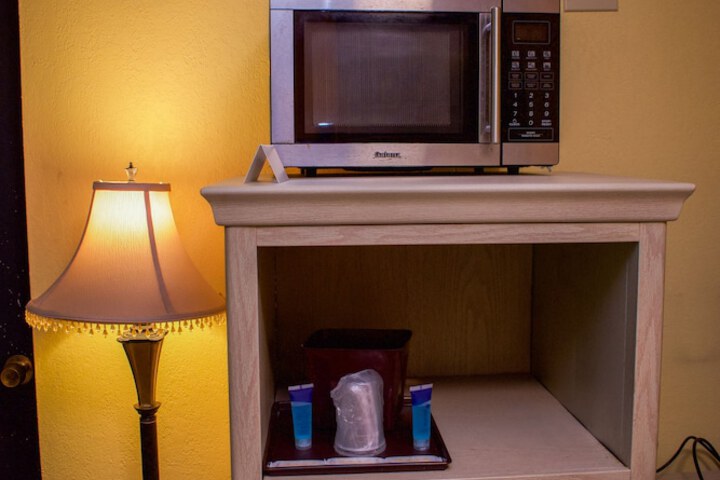 Room 28 of 47