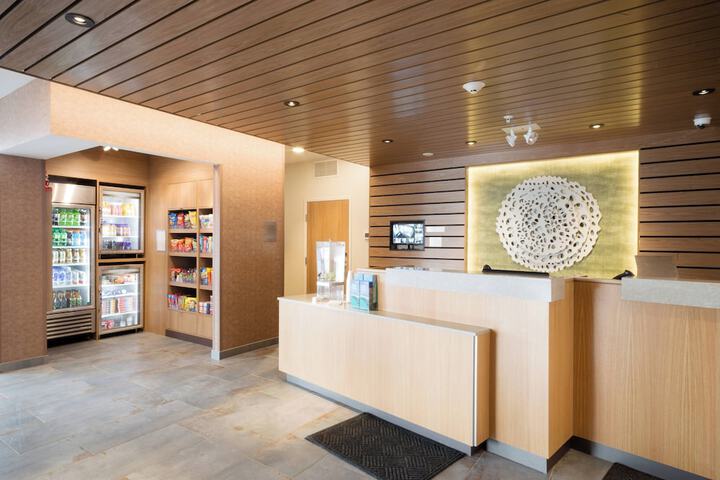 Fairfield Inn and Suites by Marriott Northfield