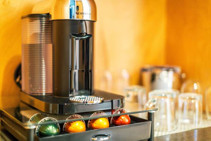 Breakfast/Coffee Service 23 of 34