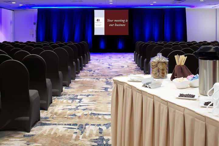 DoubleTree by Hilton Dallas - DFW Airport North