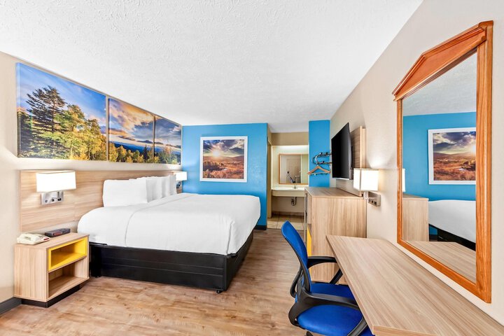 Days Inn by Wyndham Lexington