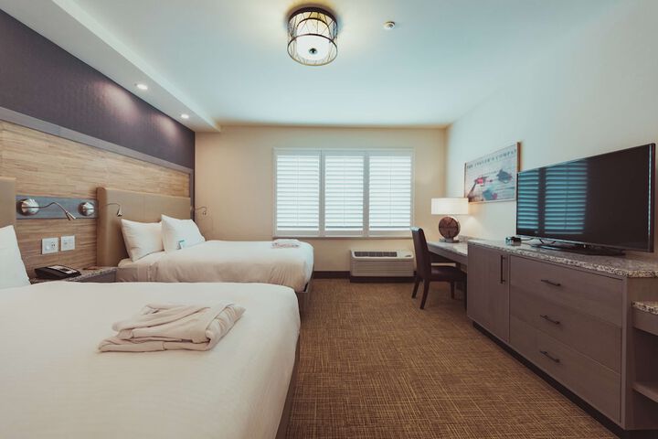 Room 90 of 215