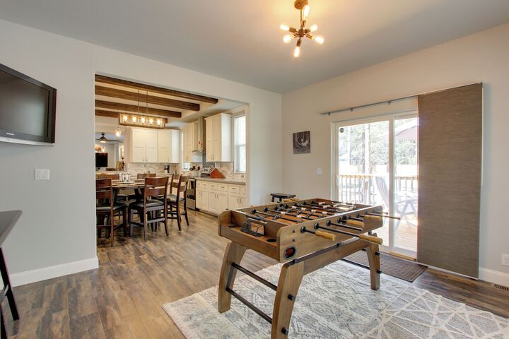 the Hub La Pine Vacation Rental - Dog Friendly!