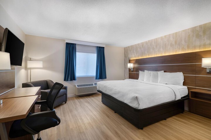 Baldwin Inn & Suites SureStay Collection by Best Western