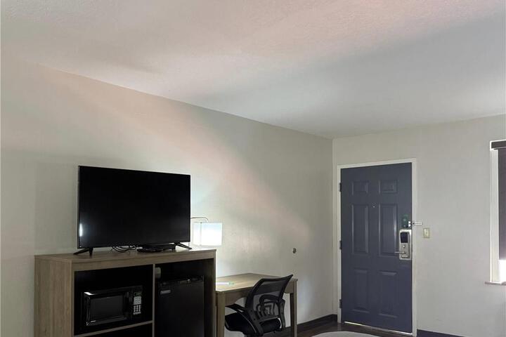 QUALITY INN AND SUITES