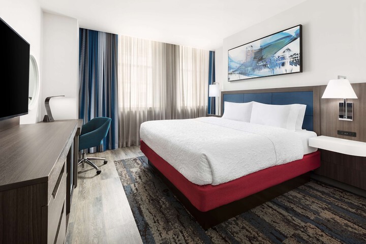 Room 21 of 41