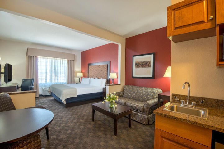 Room 32 of 57