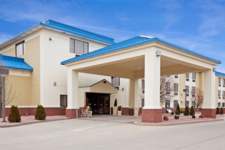 Hotel 2 of 11