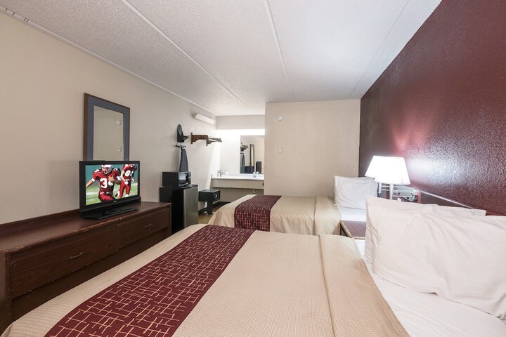 Room 11 of 22