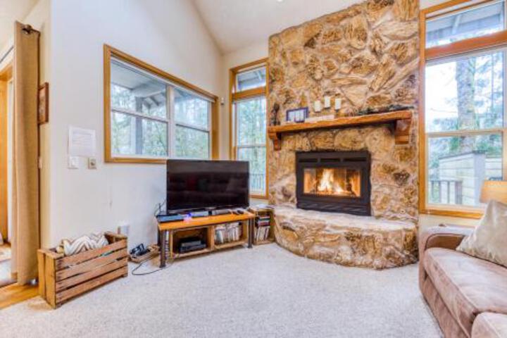 Clarks Mountain Condo