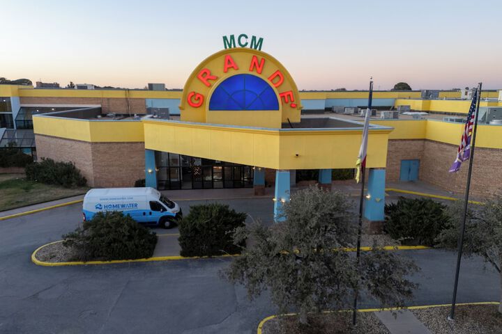 MCM Grande Hotel FunDome Odessa