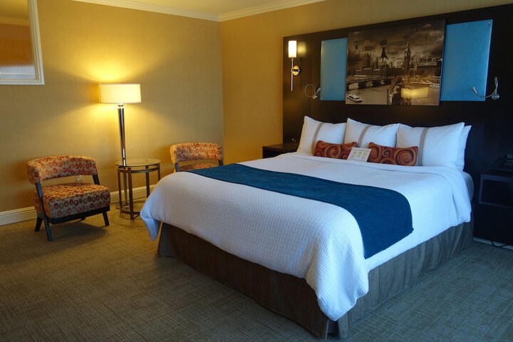 Room 45 of 54