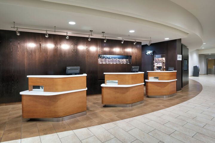 Courtyard by Marriott Lincoln Downtown