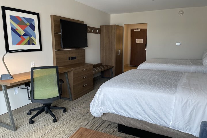 Room 101 of 148