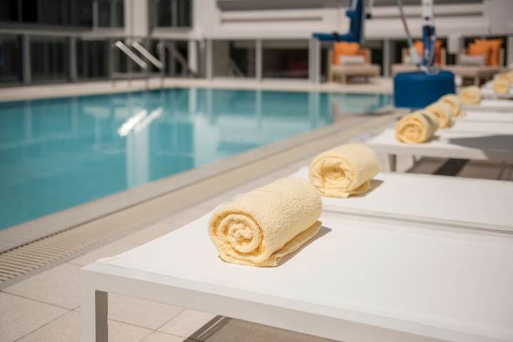 Pool 12 of 95
