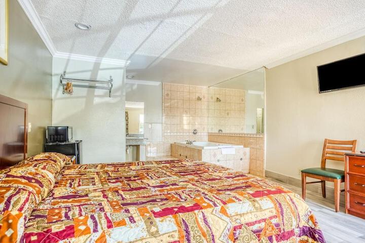 Passport Inn Whittier