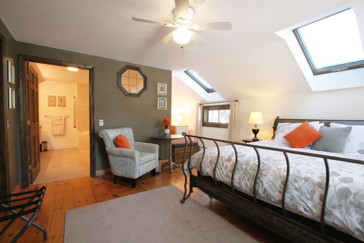 Room 50 of 120